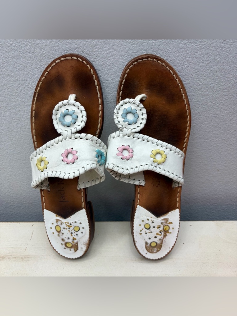 Jack Rogers White Leather Navajo Thong Sandals Size 7 - Picture 6 of 7